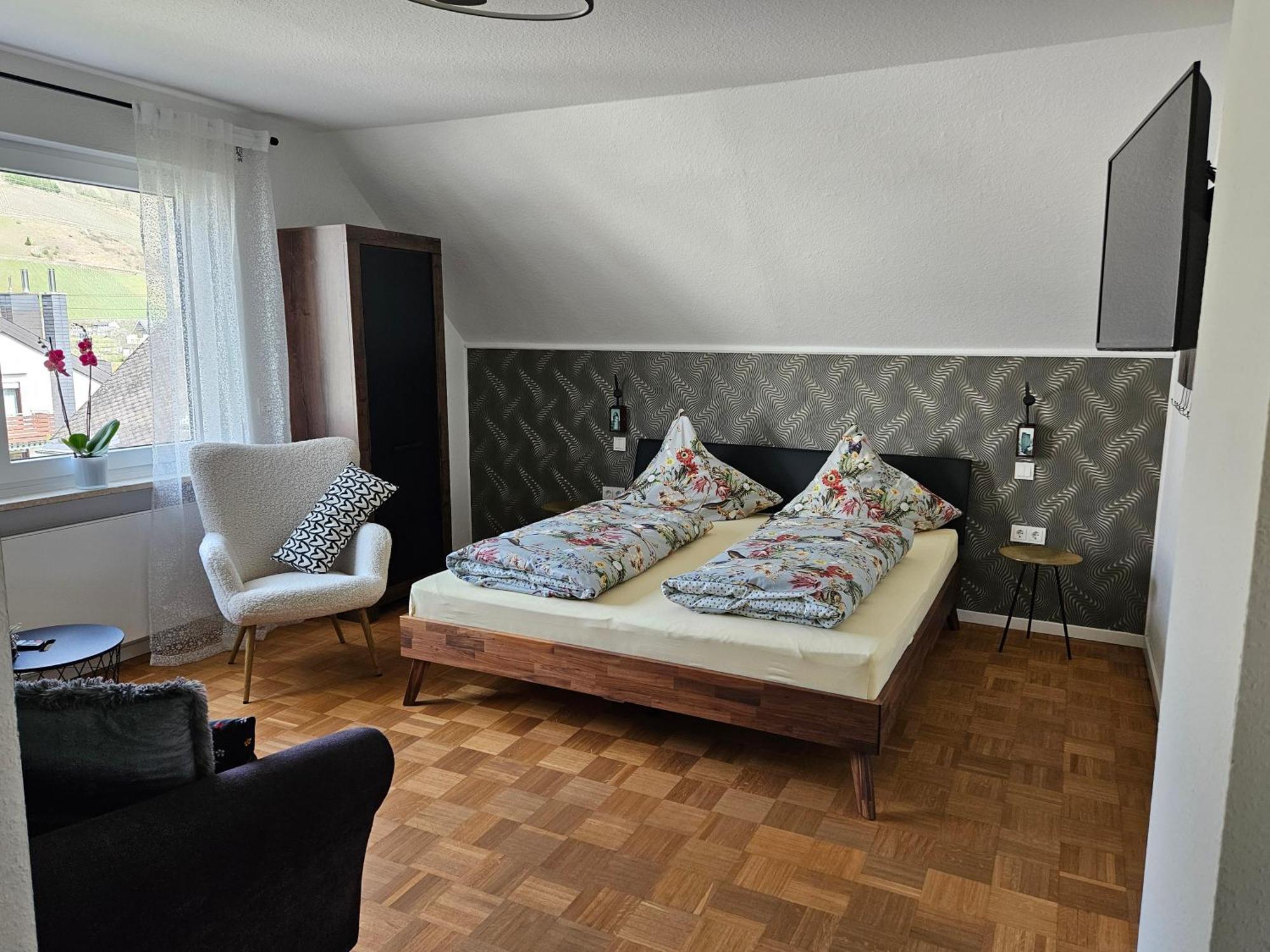 Schorn³ Appartements Zell an der Mosel Esterno foto